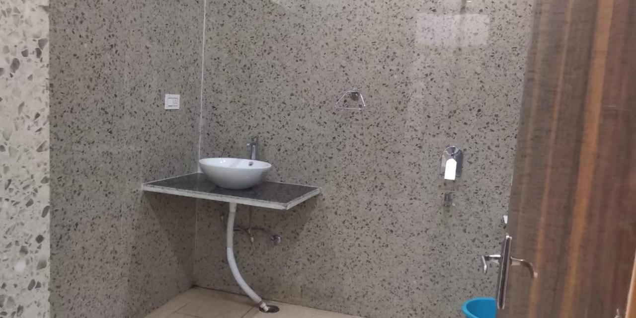 Hotel Radha Rani Mahal Khajurāho Zewnętrze zdjęcie